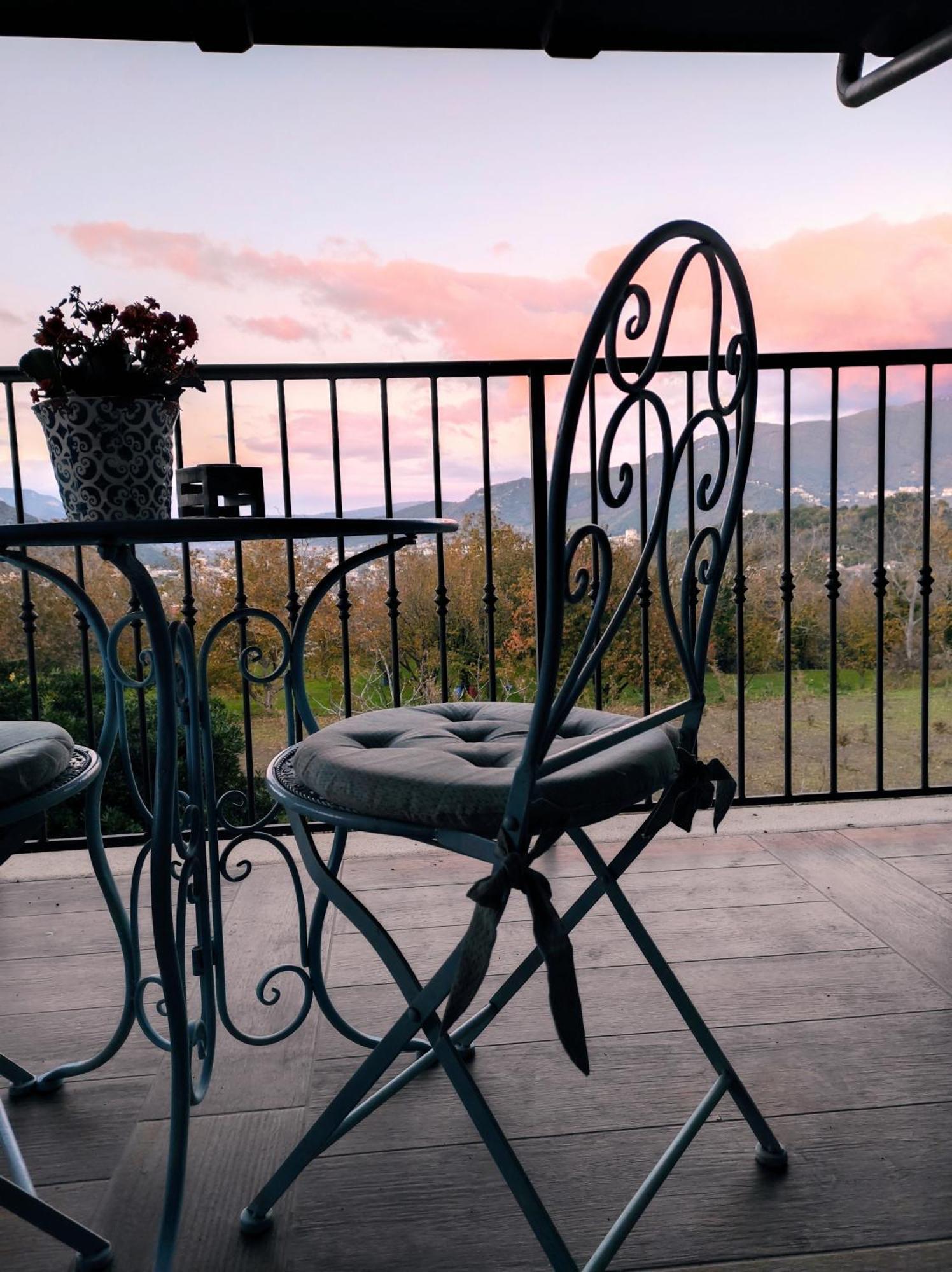ميركاتو سان سيفيرينو Caledonia B&B المظهر الخارجي الصورة
