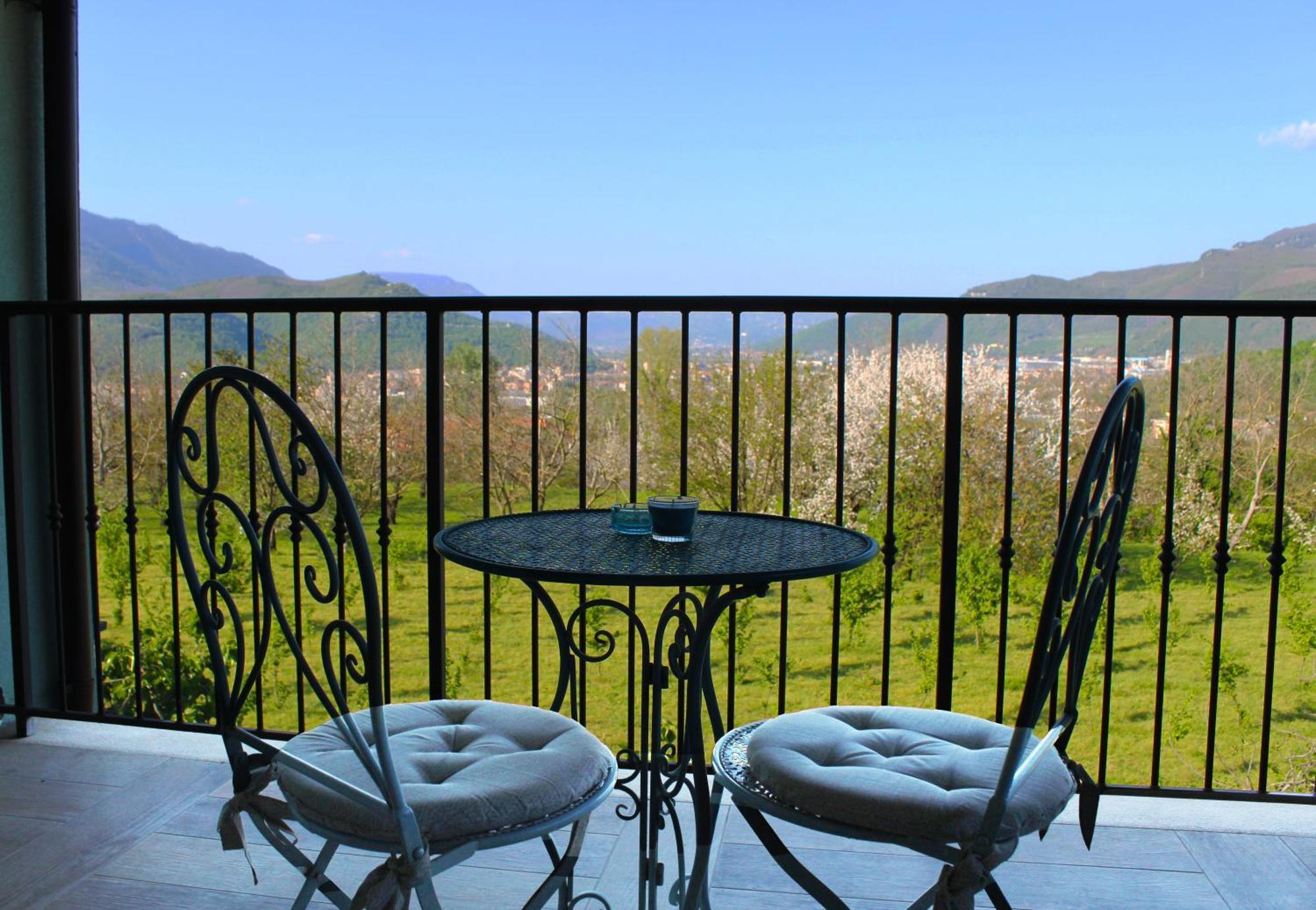 ميركاتو سان سيفيرينو Caledonia B&B المظهر الخارجي الصورة