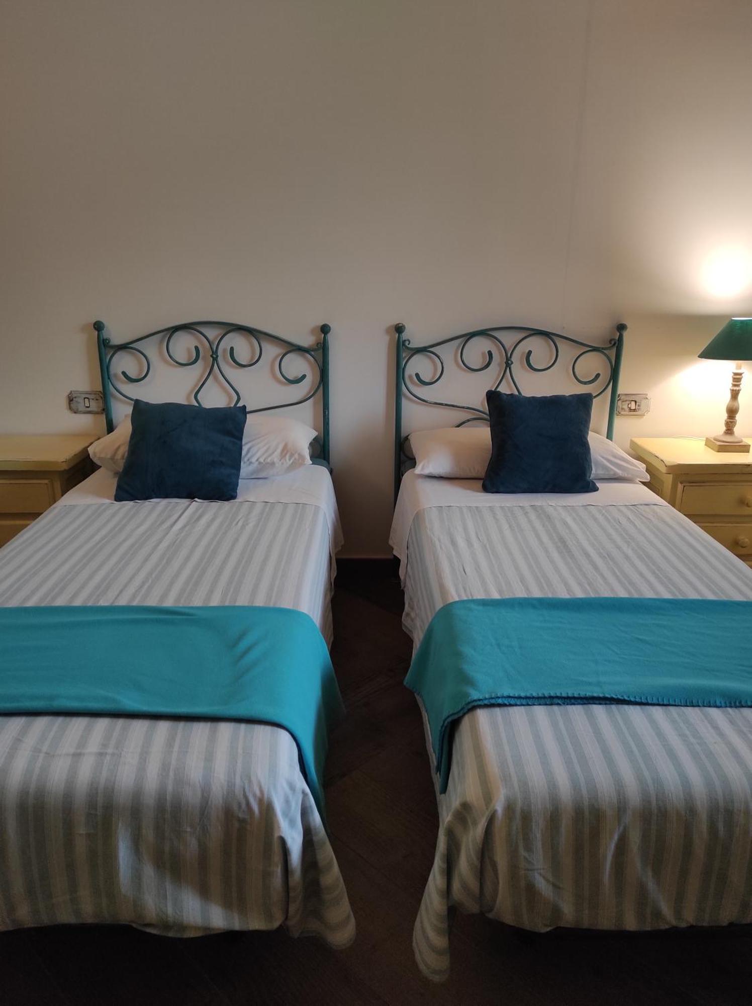 ميركاتو سان سيفيرينو Caledonia B&B المظهر الخارجي الصورة