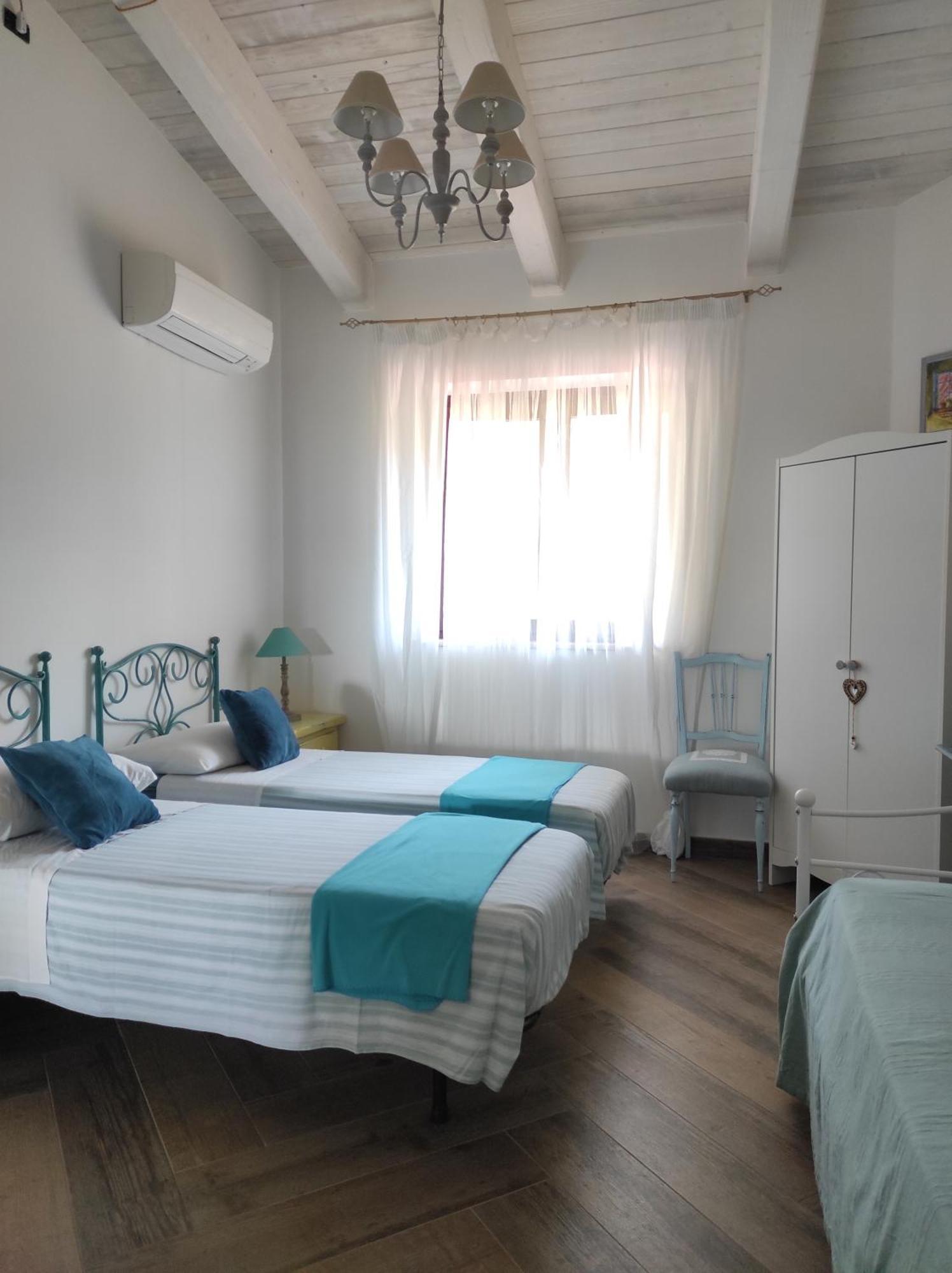 ميركاتو سان سيفيرينو Caledonia B&B المظهر الخارجي الصورة